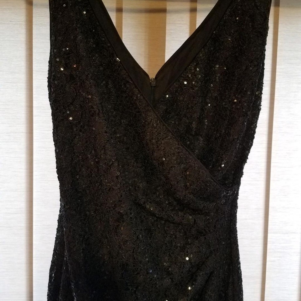 Beautiful Vince Camuto Formal Dress
